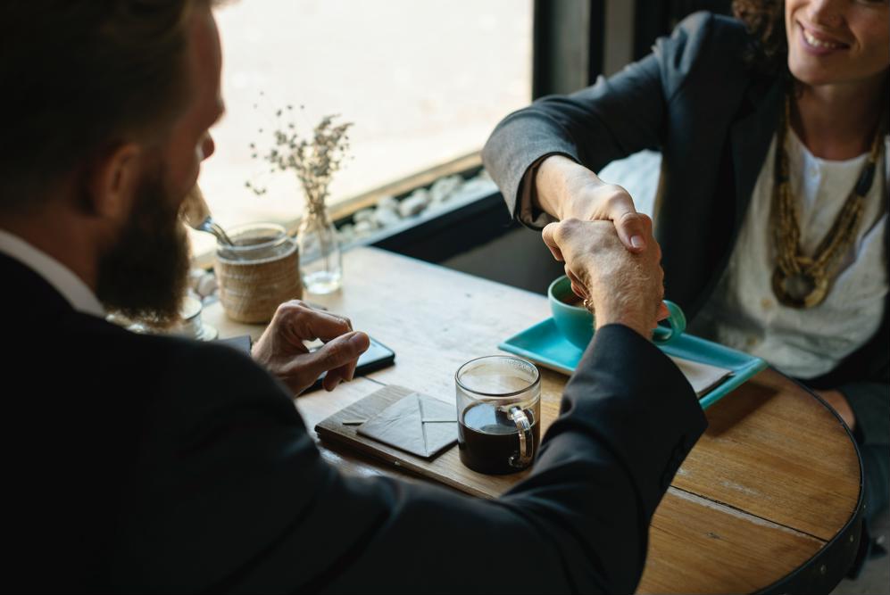 Dicas para aprimorar o relacionamento entre advogado e cliente